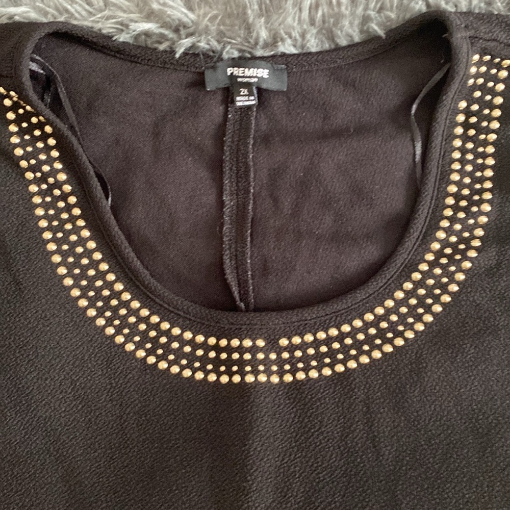 Premise black and golden beads mini t-shirt dress blouse - Picture 5 of 17